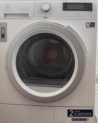Asciugatrice Electrolux da riparare perde acqua