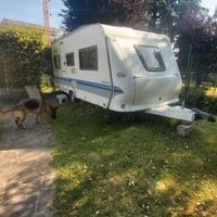 Caravan hobby easy excellent 495