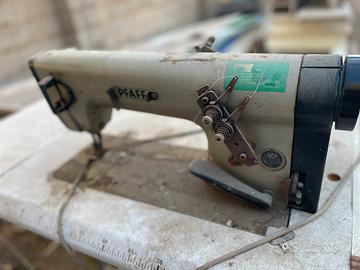 Macchina da cucire industriale Pfaff