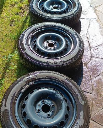 Cerchi + gomme invernali Fiat 500