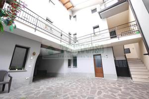 CASA INDIPENDENTE A URAGO D'OGLIO