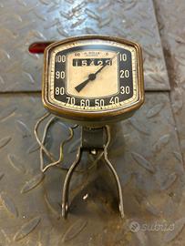 Vespa faro basso e vespa bacchetta no 98 vs1 rally