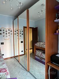 Cameretta armadio e 2 letti estraibili