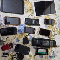 Telefonini.