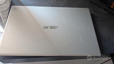 Pc portatile Asus vivobook 15