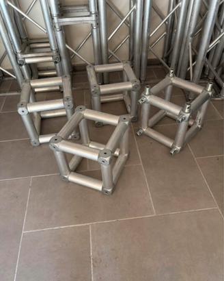 ULTIMI 4 CUBI EFESTO PER TRUSS AMERICANA LATO 29