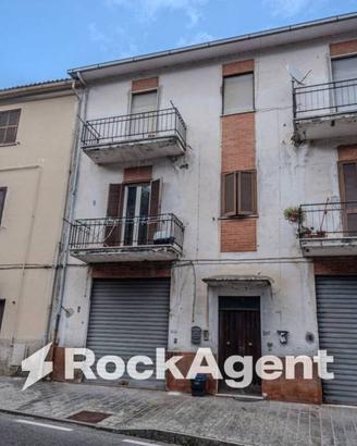 Appartamento di 89 m² con 4 locali a Gradoli