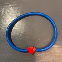 Braccialetti con elementi intercambiabili