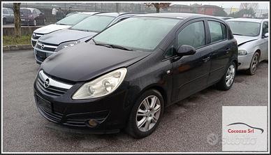 OPEL Corsa D per ricambi