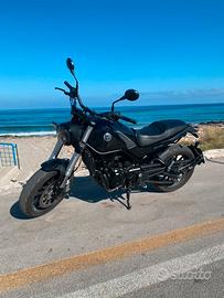 Benelli Leoncino 500