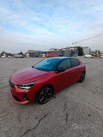 Opel corsa GS line 100 CV 