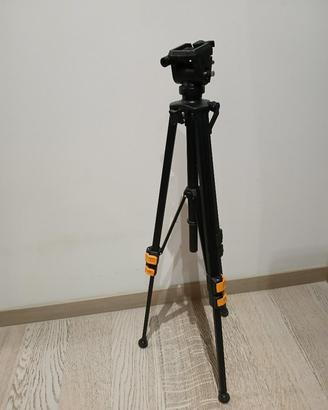 treppiede  macchina fotografica UNOMAT VIDEOSTUDIO