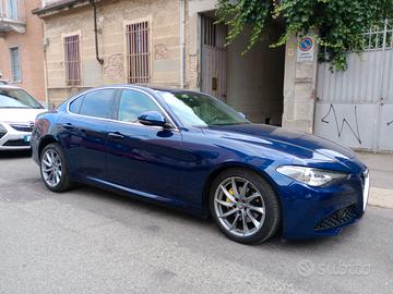 ALFA ROMEO Giulia (2016) - 2017
