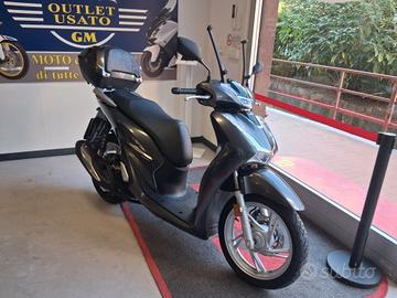 Honda SH 150 ABS + TCS