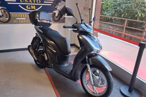 Honda SH 150 ABS + TCS