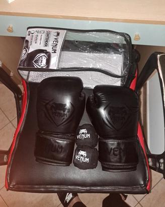 Boxing Gloves Venum 12oz