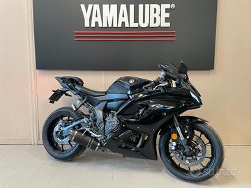 Yamaha YZF - R 7 ABS