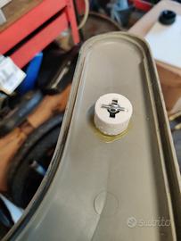 Riparazione sede molla scocca ciao 1° serie