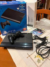 PS3 super slim 12 GB + controller originale