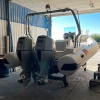 Charter gommone