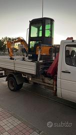 Miniescavatore 10 qli completo di accessori