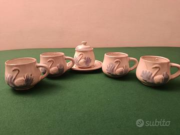 TAZZINE E ZUCCHERIERA IN CERAMICA ARTISTICA