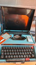 Macchina da scrivere vintage 