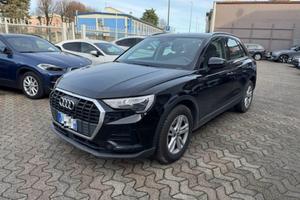 AUDI Q3 35 TDI S tronic Business