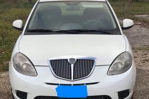 Lancia Y 1.2 gpl