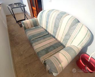 Divano 2 posti