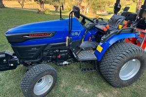 Trattore Farmtrac 26 idrostatico ruote Turf