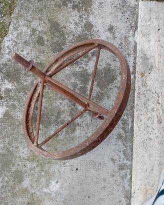 5 ruote in ferro per carriole vintage