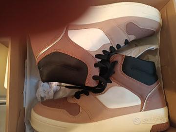 sneakers Bata