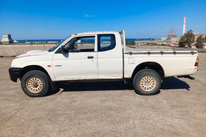 Mitsubishi l 200 2.5 td