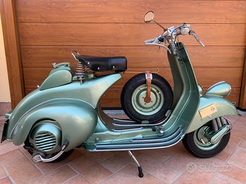 Vespa faro basso V31T vacanze romane