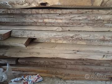 Tavole in legno di noce, rovere e cipresso