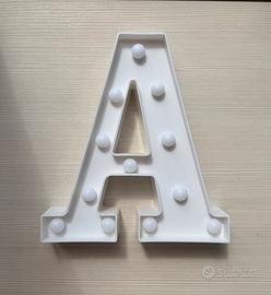 Lettere LED luminose