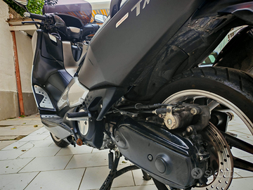 Yamaha Tmax