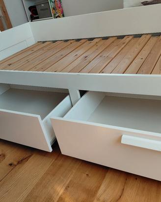 letto con cassettoni