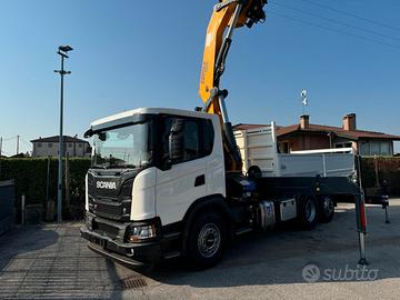 Scania G 460 XT con nuovo allestimento gru cestell