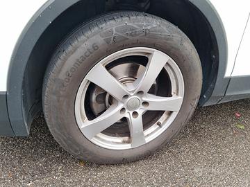 Cerchi R18 con gomme 235/55 per VW Tiguan