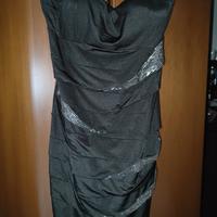 Vestito nero da sera senza spalline