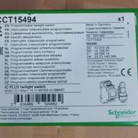 interruttore crepuscolare modulate programmabile