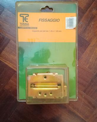 Elementi fissaggio pali per antenna 