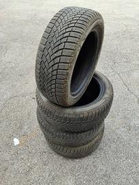Pneumatici 205/55R17