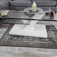 Tavolino in vetro da soggiorno