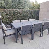 SET TAVOLO DA ESTERNO 8 POSTI – DESIGN MODERNO 