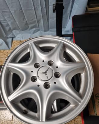 cerchi in lega Mercedes 15 pollici 
