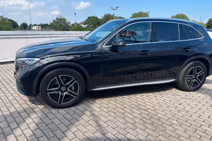 MERCEDES-BENZ GLC 220 d 4Matic AMG + gancio traino