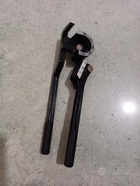 STANLEY PINZA PIEGATUBI